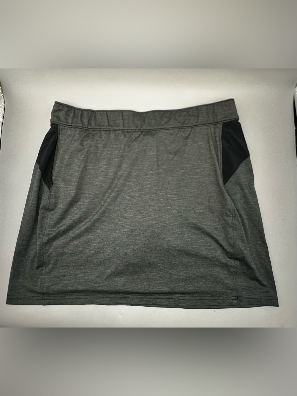 Columbia Omni-Shade Woman’s hiking skort with a zipper pocket